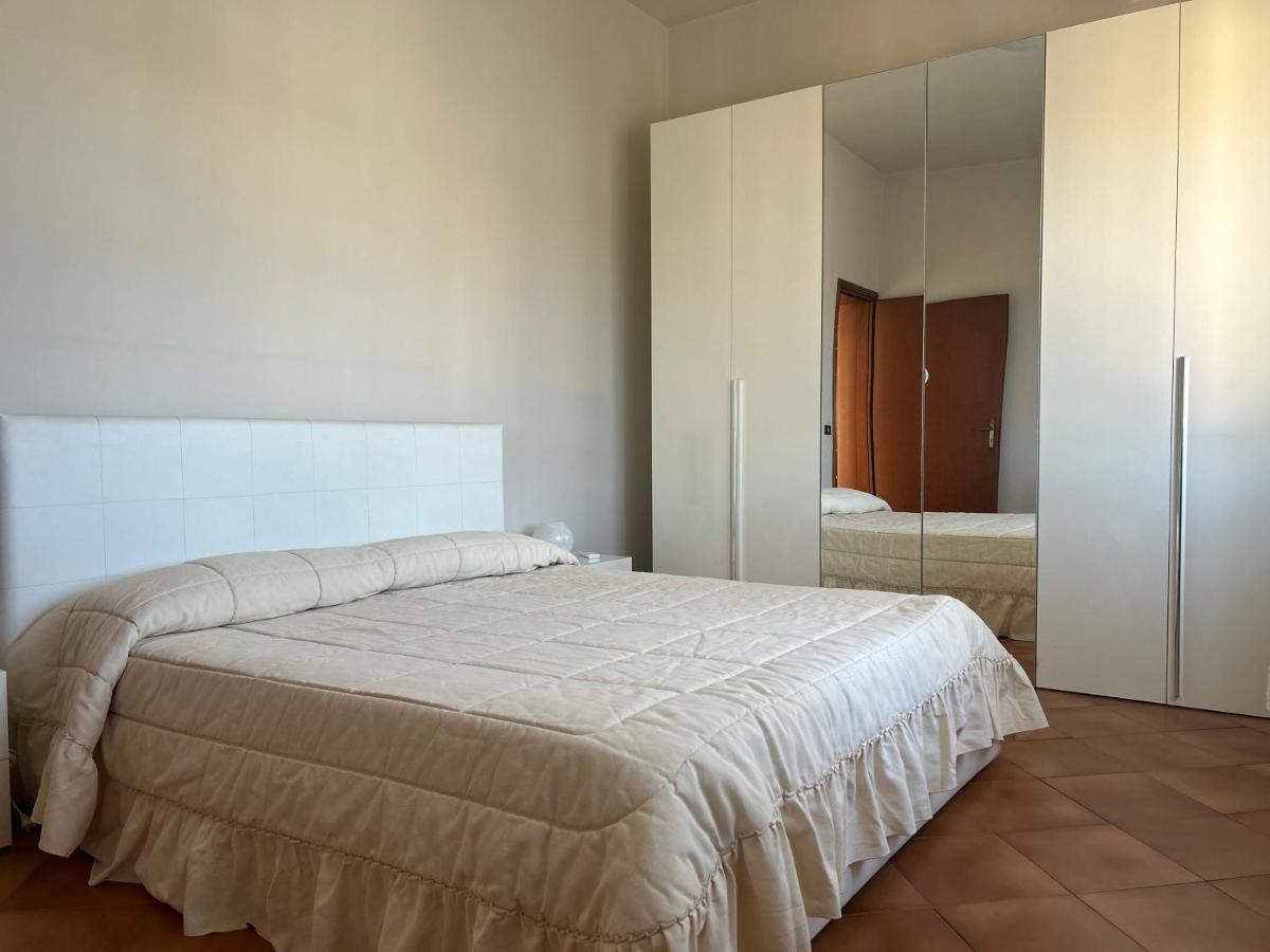 Albi'S House,Terrazza ,Wi-Fi, Parcheggio, Ac Apartment Lucca Exterior photo